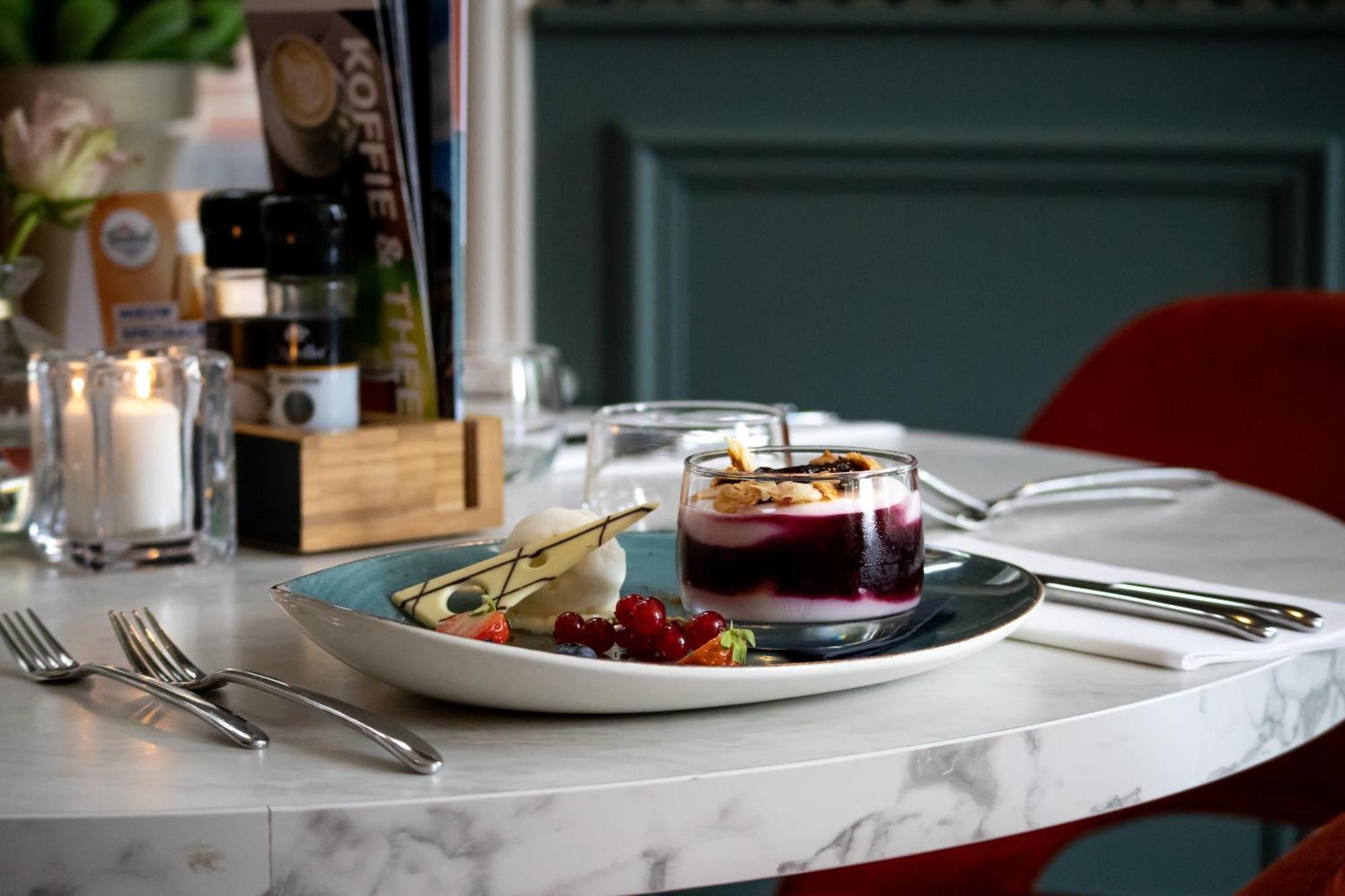 Hotel De Koppelpaarden 리첸부데 외부 사진
